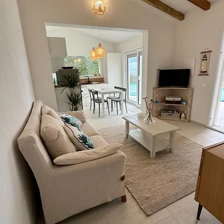 Smeralda Villa San Teodoro (Sardinia)